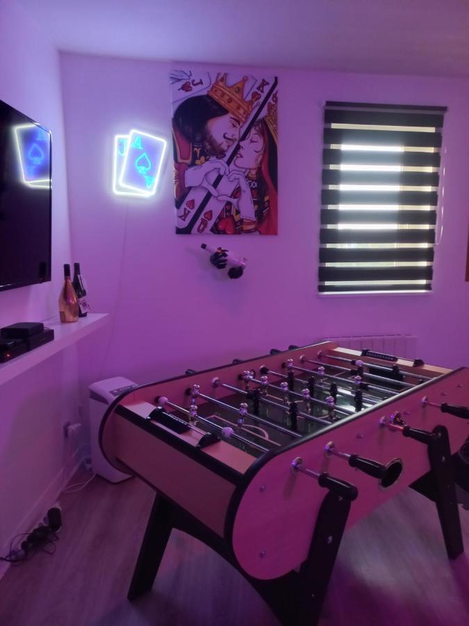 Game Room Épernay Dış mekan fotoğraf